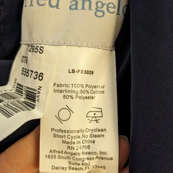 Alfred Angelo Formal Dress - Picture 6 of 12